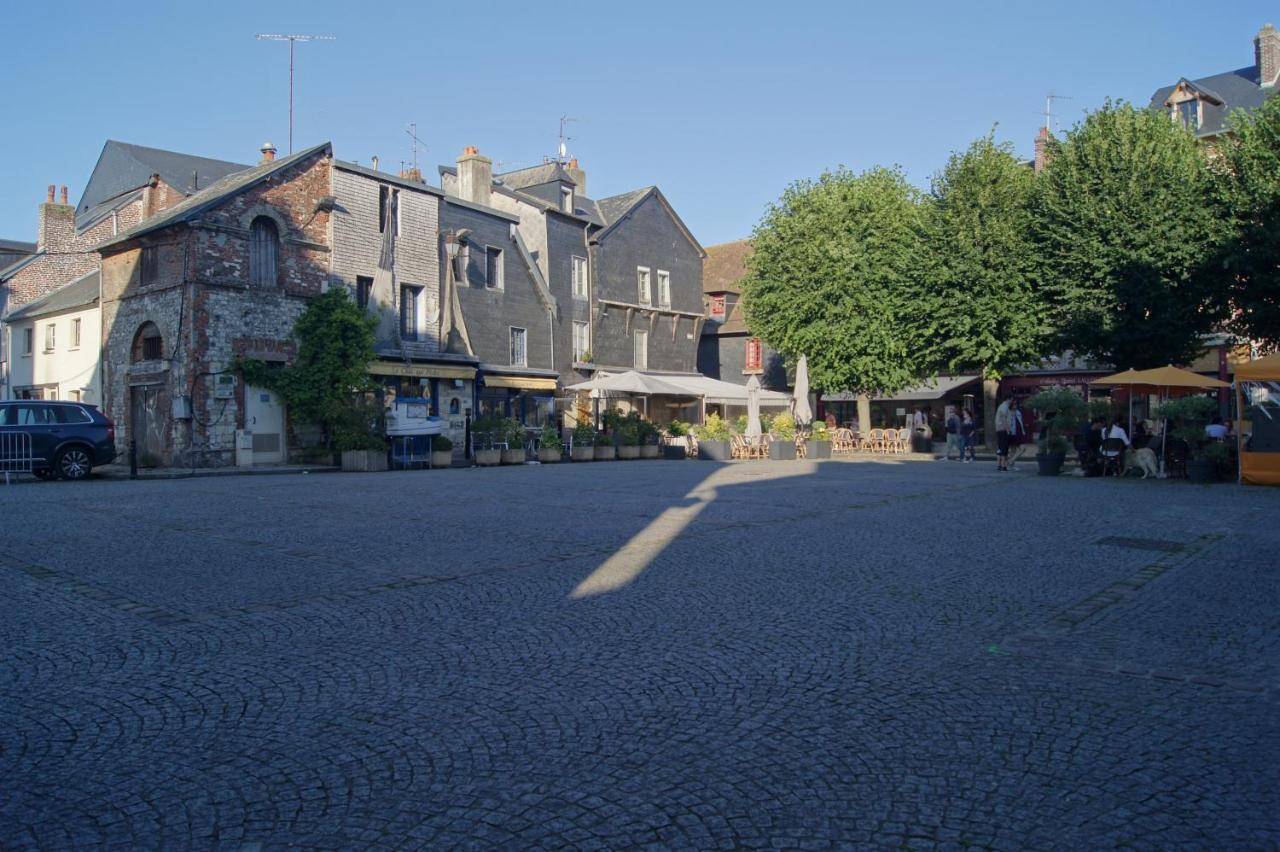 Apartamento Le Perchoir De St-Antoine - Centre Historique D'Honfleur Avec Vue Sur Le Port, Netflix, Jeux, Vinyles Exterior foto