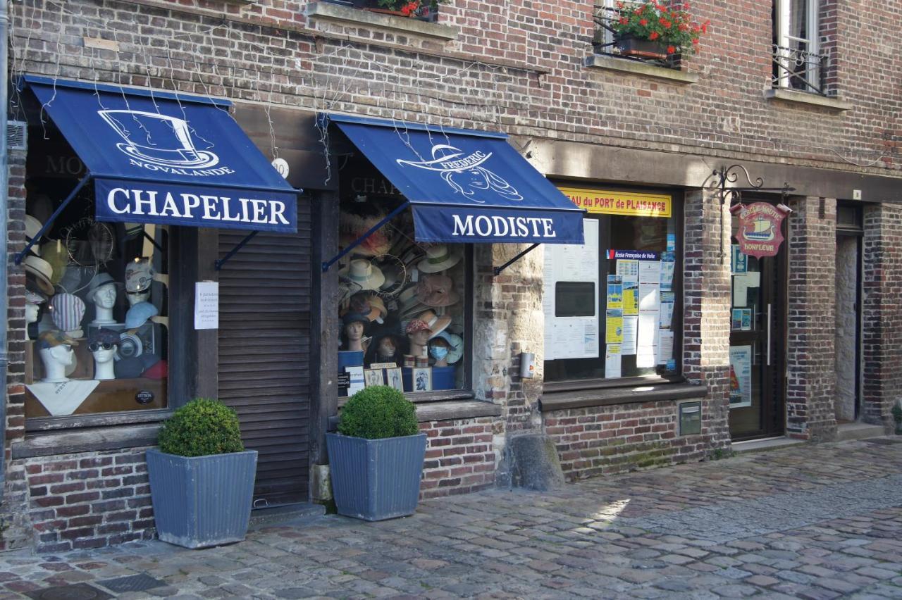 Apartamento Le Perchoir De St-Antoine - Centre Historique D'Honfleur Avec Vue Sur Le Port, Netflix, Jeux, Vinyles Exterior foto